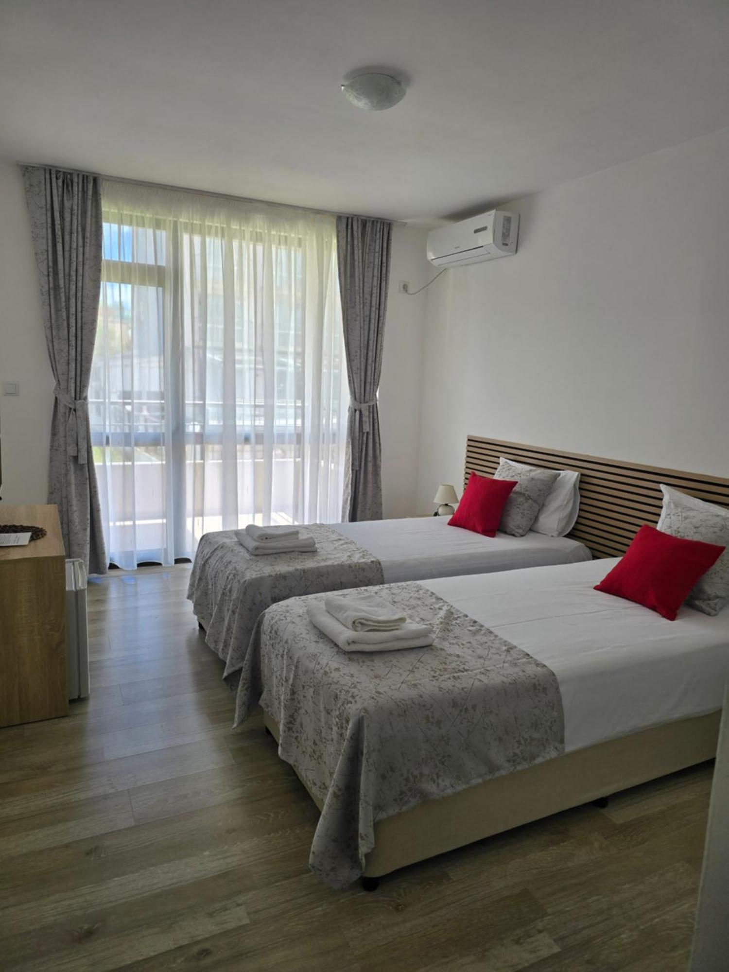 Casa Del Mar Hotel Primorsko Eksteriør billede